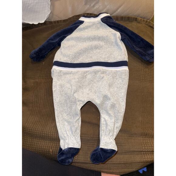 Hugo Boss Baby Set 1pc & Hat - Picture 3 of 5